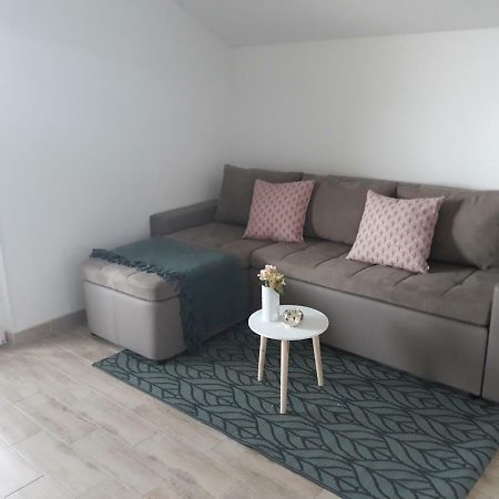 Apartma Solmar 梅杜林 外观 照片