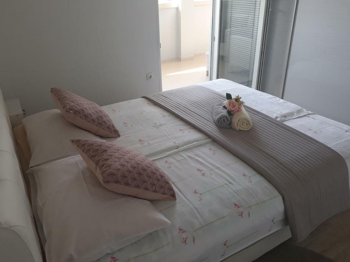 Apartma Solmar 梅杜林 外观 照片