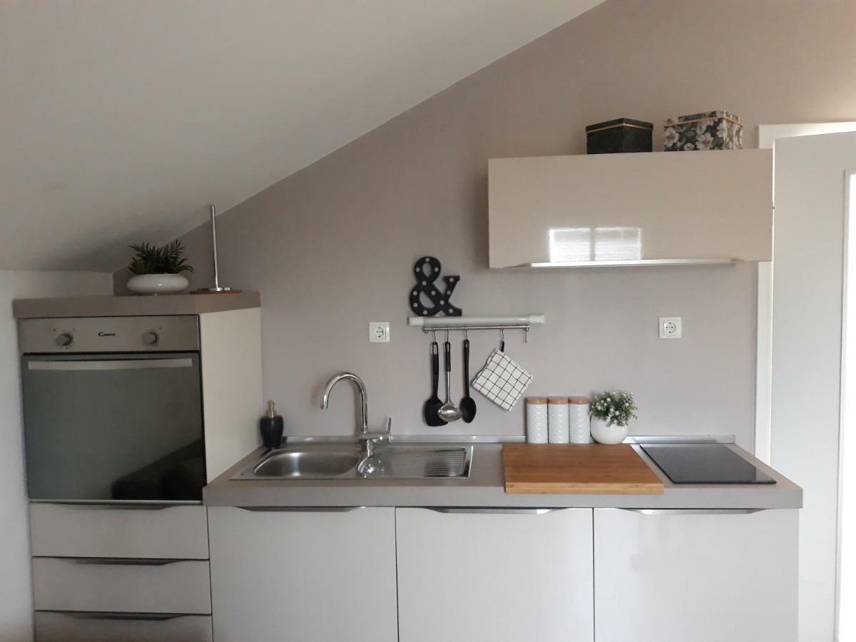 Apartma Solmar 梅杜林 外观 照片