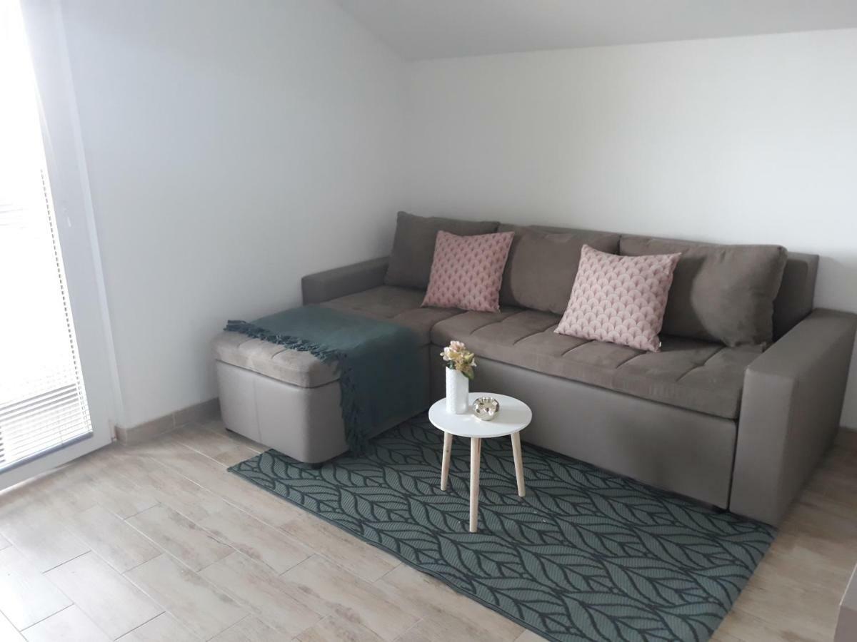 Apartma Solmar 梅杜林 外观 照片